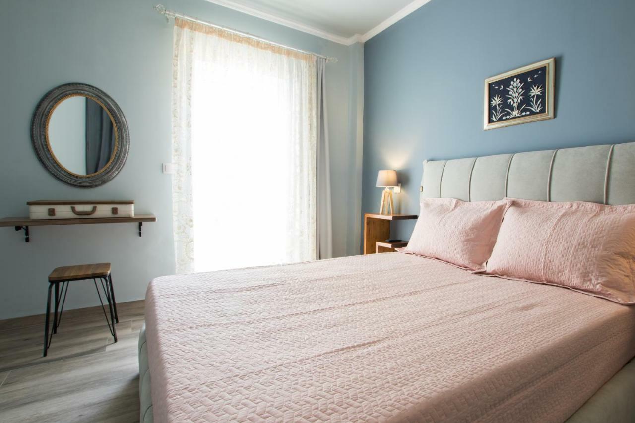 Optasia Apartment Kárpathosz Kültér fotó